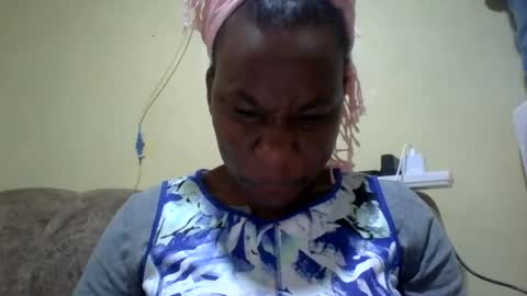 sweetdiva2012 online show from 25, 6, 2026