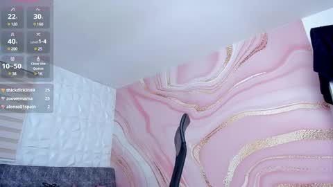 Fabiana online show from 5, 3, 2025