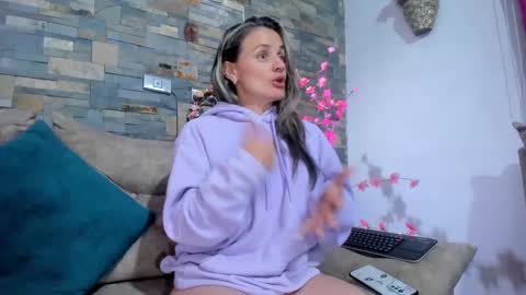 sweef online show from 15, 1, 2025