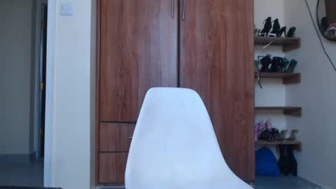 your favourite berry online show from 13, 2, 2025