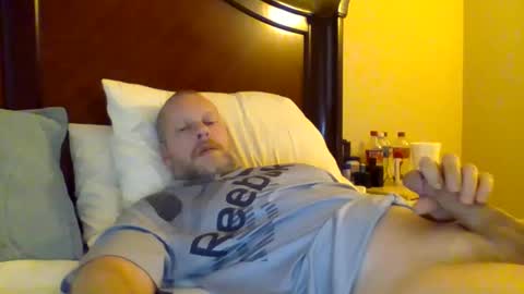 Snapshot of sweetg233 chatting on 3, 2, 2025 sweetg233 online show from 3, 2, 2025