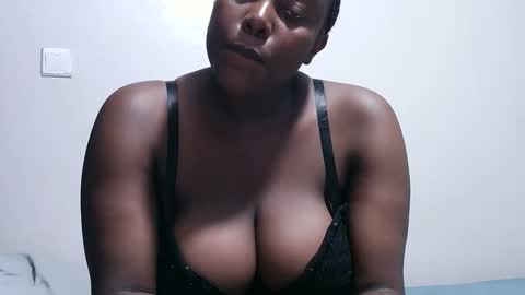 sweetgal11 online show from 18, 5, 2026