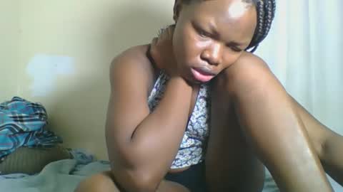 Snapshot of sweetgal2025 chatting on 8, 6, 2026 EUNICE online show from 8, 6, 2026