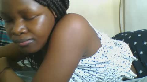 Snapshot of sweetgal2025 chatting on 14, 6, 2026 EUNICE online show from 14, 6, 2026