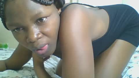 Snapshot of sweetgal2025 chatting on 15, 6, 2026 EUNICE online show from 15, 6, 2026