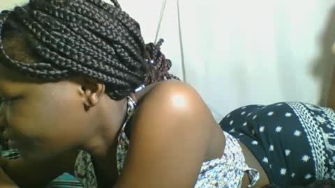 Snapshot of sweetgal2025 chatting on 17, 6, 2026 EUNICE online show from 17, 6, 2026
