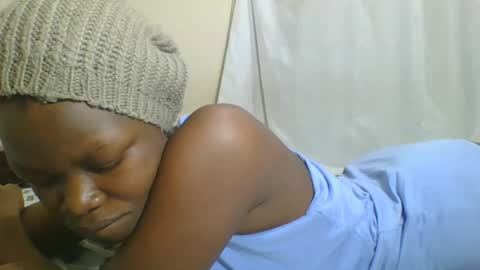 Snapshot of sweetgal2025 chatting on 21, 6, 2026 EUNICE online show from 21, 6, 2026