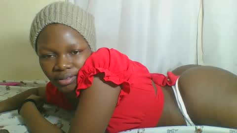 Snapshot of sweetgal2025 chatting on 30, 6, 2026 EUNICE online show from 30, 6, 2026