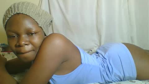 Snapshot of sweetgal2025 chatting on 3, 7, 2026 EUNICE online show from 3, 7, 2026