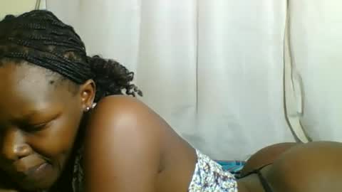 Snapshot of sweetgal2025 chatting on 4, 8, 2026 EUNICE online show from 4, 8, 2026