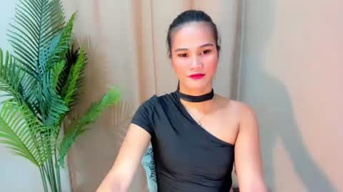 Snapshot of sweetgirl_latina143 chatting on 28, 9, 2025 sweetgirl_latina143 online show from 28, 9, 2025