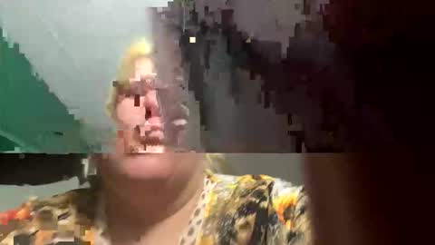 Snapshot of sweetheart524437 chatting on 2, 12, 2025 sweetheart524437 online show from 2, 12, 2025