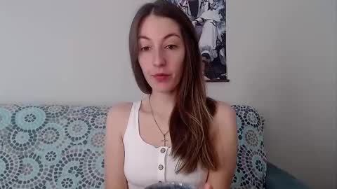 Snapshot of sweetheart_77 chatting on 19, 10, 2025 Emma online show from 19, 10, 2025