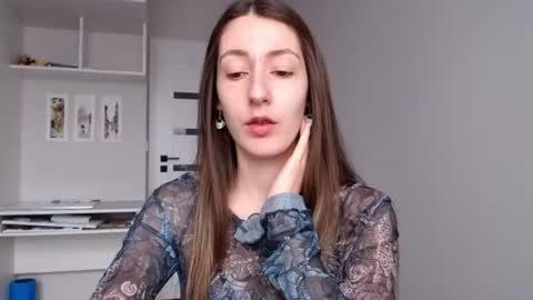 Snapshot of sweetheart_77 chatting on 15, 6, 2026 Emma online show from 15, 6, 2026
