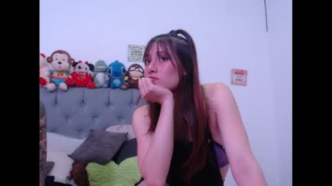 Snapshot of sweethoney22_ chatting on 29, 1, 2025 Sabrina y Eliot online show from 29, 1, 2025