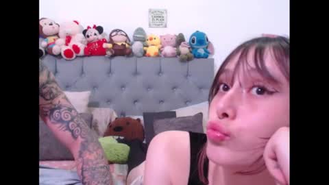 Snapshot of sweethoney22_ chatting on 13, 2, 2025 Sabrina y Eliot online show from 13, 2, 2025