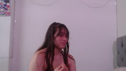 Snapshot of sweethoney22_ chatting on 15, 11, 2025 Sabrina y Eliot online show from 15, 11, 2025