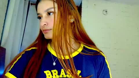 sweetie_ambar online show from 3, 12, 2025