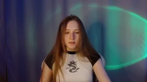 Annie online show from 25, 1, 2025