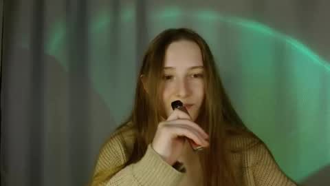 Annie online show from 24, 9, 2025