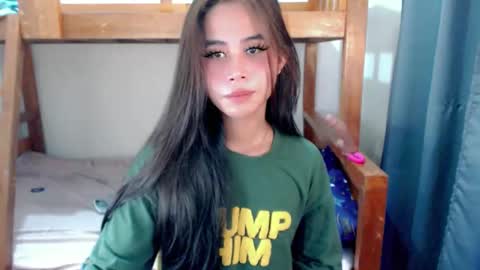 sweetie_nica online show from 6, 6, 2026