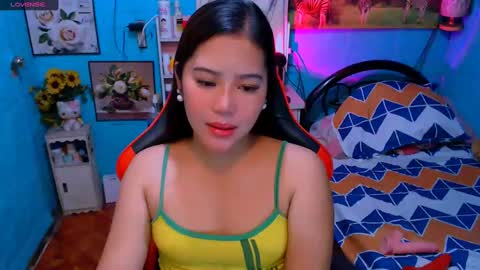 Snapshot of sweetienicole chatting on 6, 3, 2025 Nicole online show from 6, 3, 2025