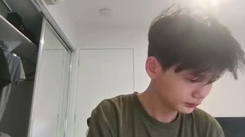 sweetiepuppy421 online show from 9, 3, 2026