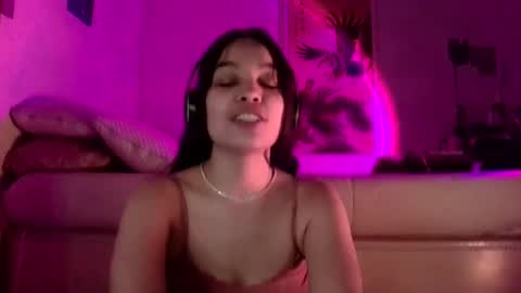 Blu Sweets online show from 2, 1, 2025