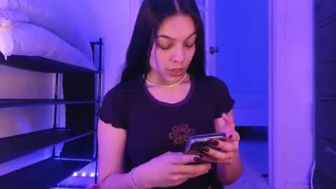 Blu Sweets online show from 28, 1, 2025