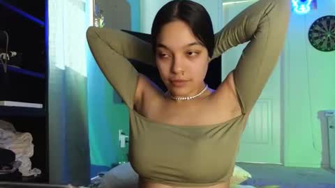 Blu Sweets online show from 13, 11, 2025