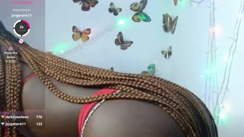 Snapshot of sweetjuicyclit chatting on 9, 5, 2026 zuri online show from 9, 5, 2026