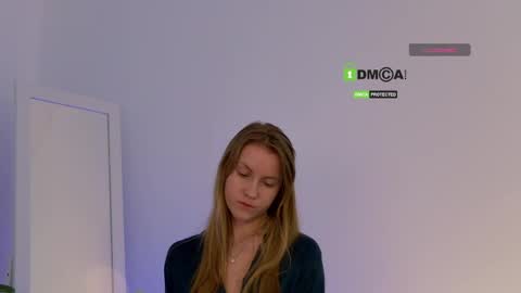 Snapshot of sweetkira1 chatting on 27, 4, 2026 SweetKira1 online show from 27, 4, 2026