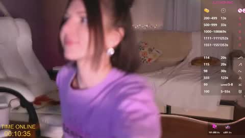 Kira online show from 1, 3, 2025