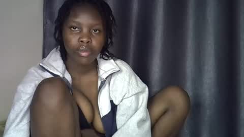 Snapshot of sweetkirrie chatting on 11, 7, 2026 sweetkirrie online show from 11, 7, 2026