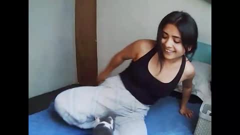 sweetlatinafit online show from 5, 2, 2026