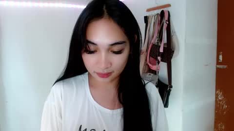 Snapshot of sweetlilly_18 chatting on 18, 2, 2025 Lilly online show from 18, 2, 2025