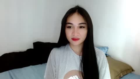 Snapshot of sweetlilly_18 chatting on 21, 2, 2025 Lilly online show from 21, 2, 2025