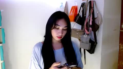 Snapshot of sweetlilly_18 chatting on 10, 3, 2025 Lilly online show from 10, 3, 2025