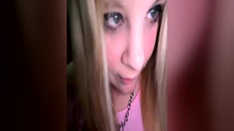 Lisa  online show from 1, 7, 2026