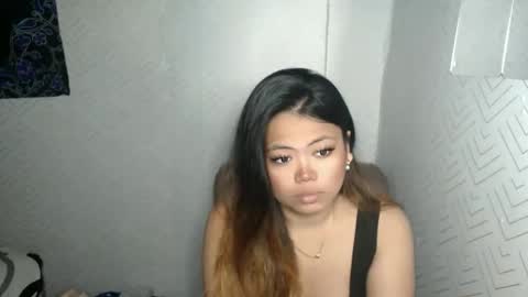 Snapshot of sweetlover_nicole chatting on 24, 5, 2026 NICOLE online show from 24, 5, 2026