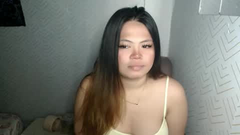 Snapshot of sweetlover_nicole chatting on 6, 6, 2026 NICOLE online show from 6, 6, 2026