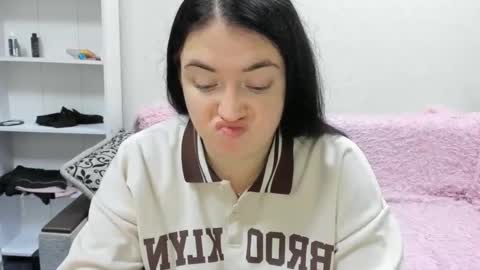 Snapshot of sweetmarylove chatting on 9, 12, 2024 sweetmarylove online show from 9, 12, 2024