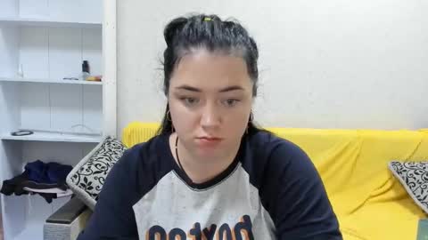 Snapshot of sweetmarylove chatting on 4, 1, 2025 sweetmarylove online show from 4, 1, 2025