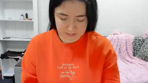 Snapshot of sweetmarylove chatting on 18, 2, 2025 sweetmarylove online show from 18, 2, 2025