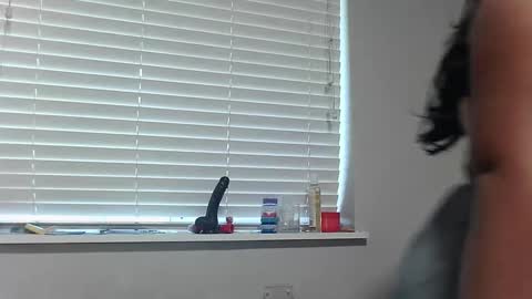 Sweet Mayla online show from 1, 10, 2025