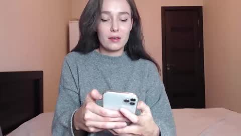 Mia online show from 6, 1, 2026