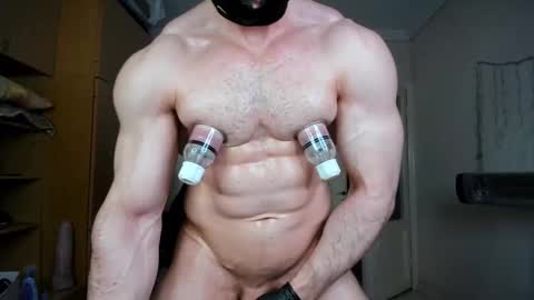 Snapshot of sweetmuscles_boy chatting on 5, 6, 2026 Lorenzo online show from 5, 6, 2026