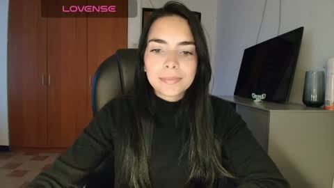 Sweet Mysterious online show from 10, 9, 2025