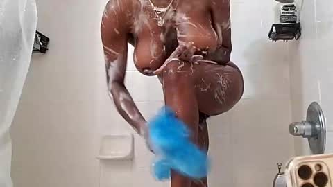 sweetnlow21 online show from 8, 3, 2025