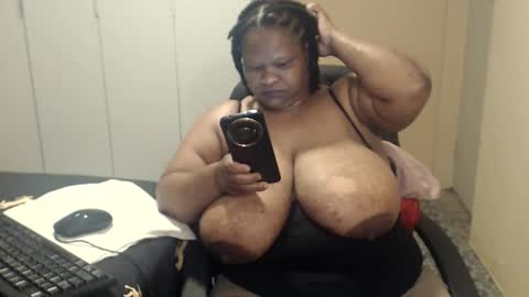 sweetnoziexxx online show from 17, 10, 2025